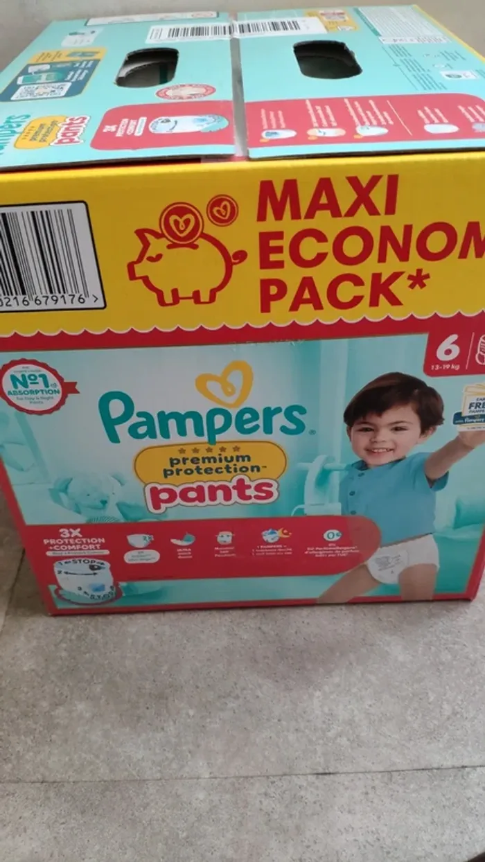 Carton Pampers premium couches culottes taille 6 66 couches 13 à 19 kg - photo numéro 4