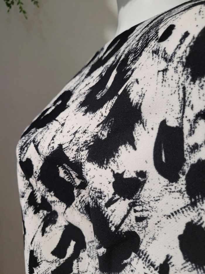 Robe noire et blanc - photo numéro 6