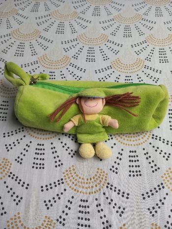 Trousse verte petite fille