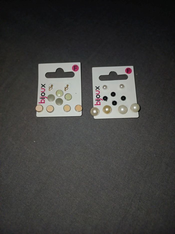 Lot de bijoux