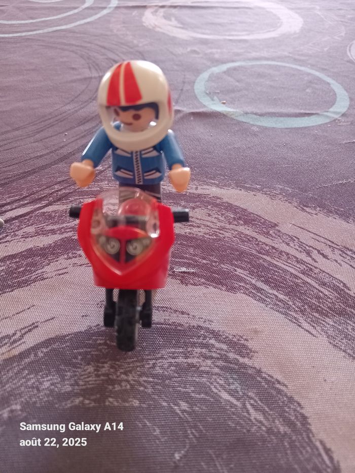 Policier playmobil - photo numéro 3
