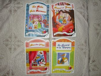 Lot de 4 livres "Contes pour les petits"