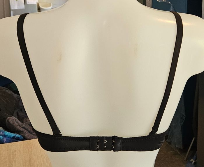 Soutien-gorge noir dentelle ancona- 85B - photo numéro 2