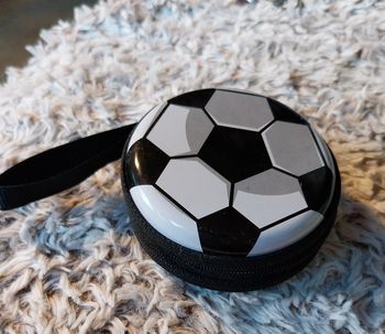 Porte monnaie ballon de football