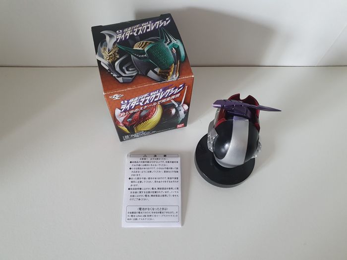 figurine Kamen Rider - Rider Mask Collection Vol.12 BOX Bandai - photo numéro 2