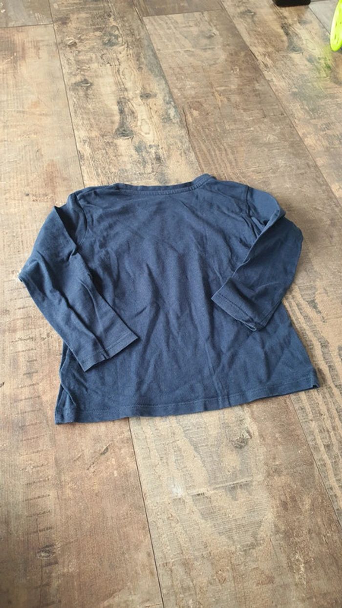 T-shirt 3 4 ans en très bon état - photo numéro 4