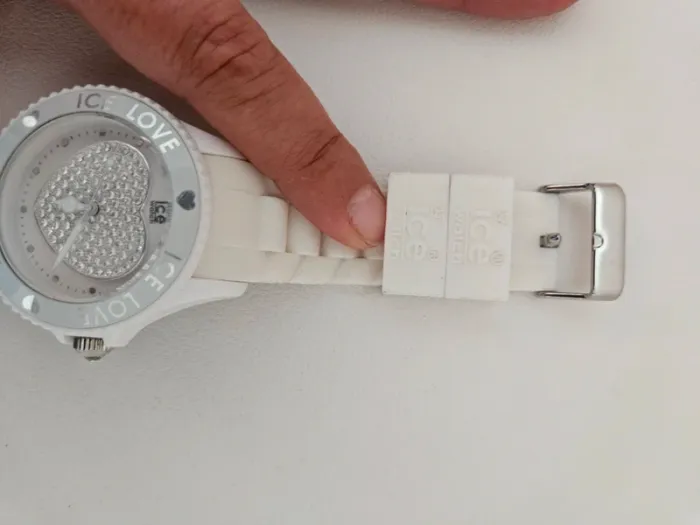 Montre blanche ice watch - photo numéro 3
