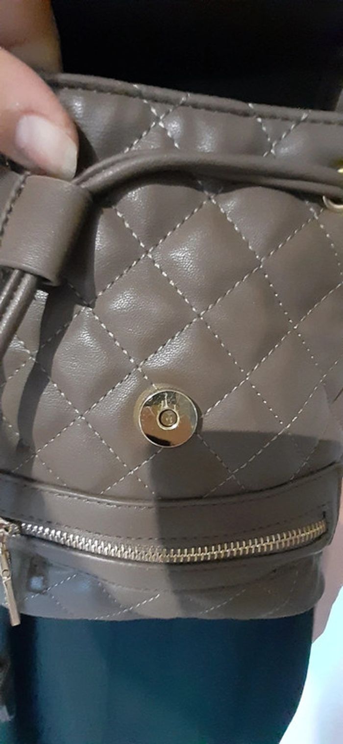 Sac à dos petit Marcel neuf - photo numéro 8