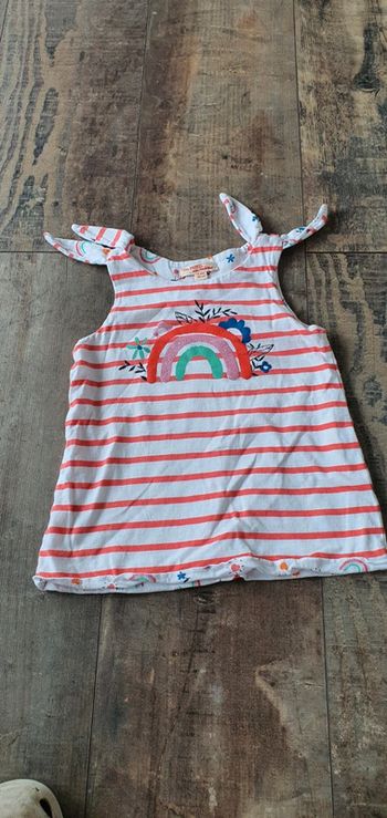 T-shirt dpam 24 mois en très bon état