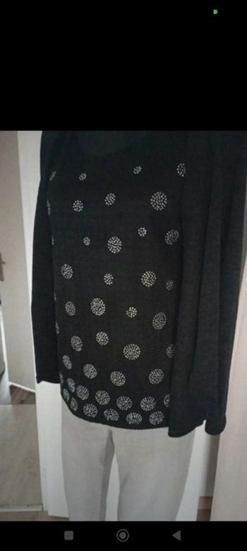 Pull noir