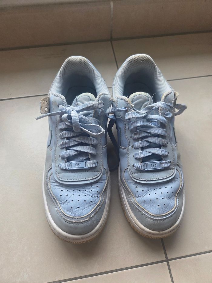 Basket Nike taille 38 - photo numéro 4