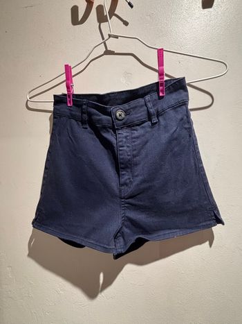 Short jean bleu H&M taille 32