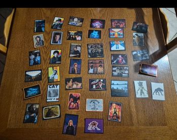 Cartes panini stranger things 