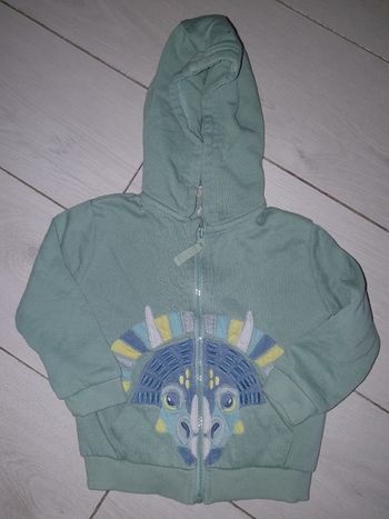 Gilet à capuche 2 ans