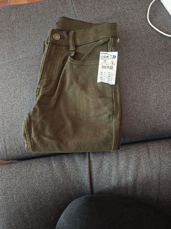 Jean kaki taille 10 ans