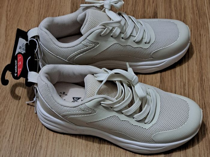 Basket  work out taille 36 neuf - photo numéro 2