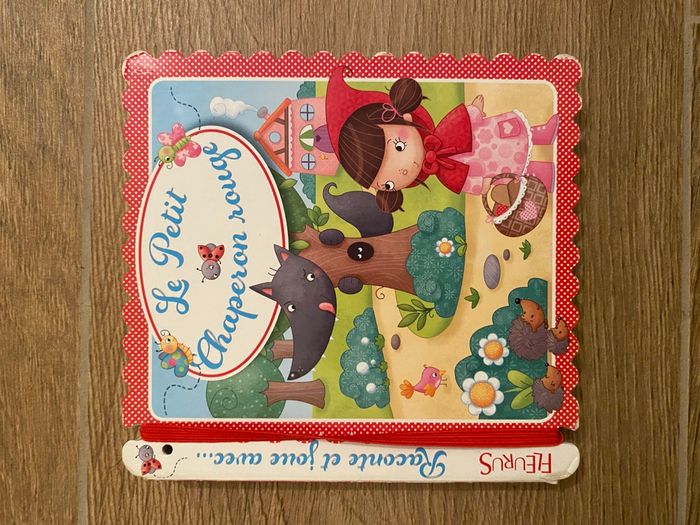 Livre puzzle le petit chaperon rouge - photo numéro 2