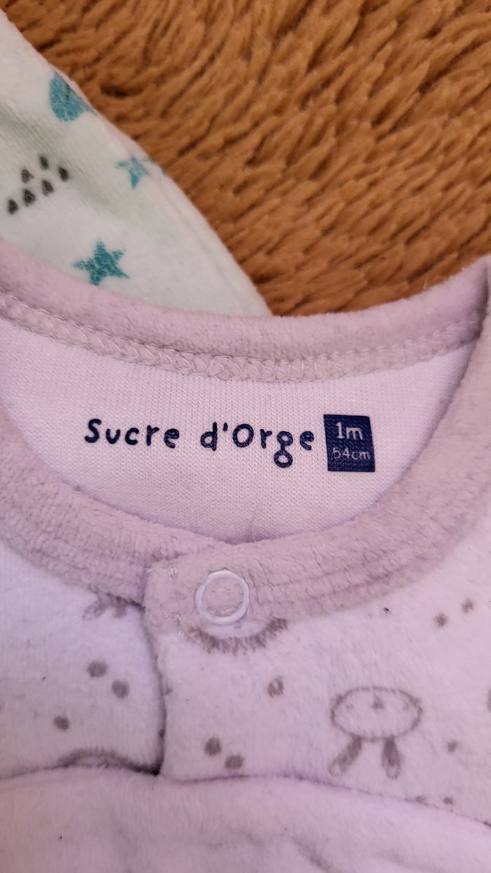 Lot 2 Pyjamas sucre d'orge 1 mois - photo numéro 2