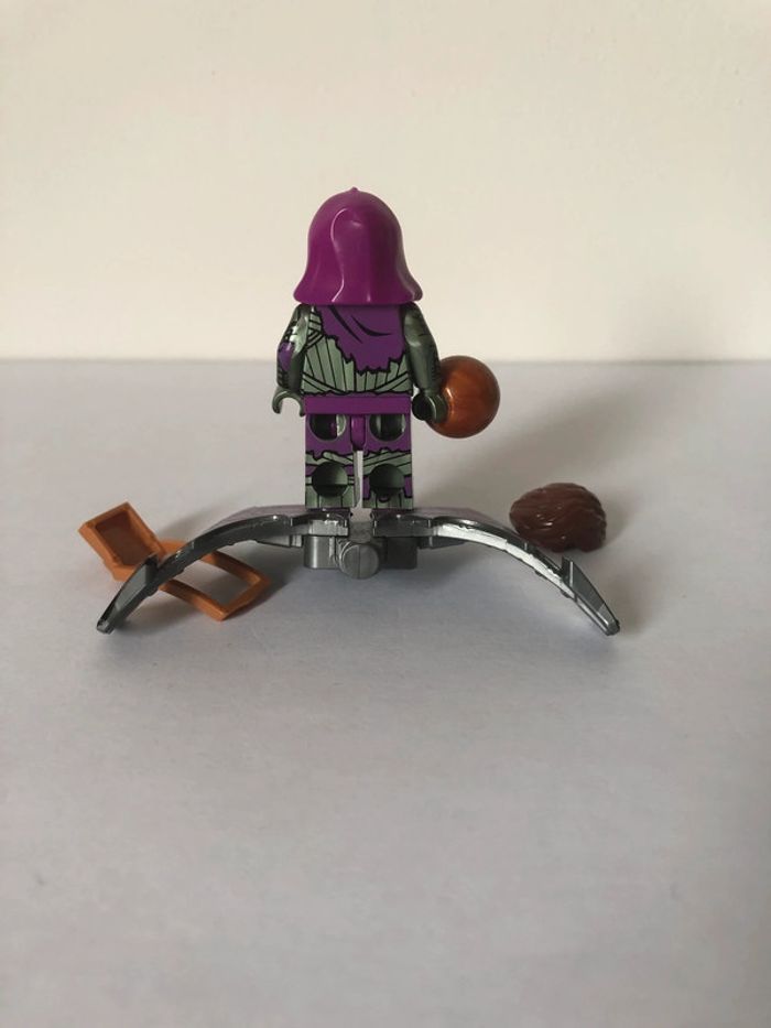 Figurine type lego Bouffon vert. Marvel - photo numéro 5