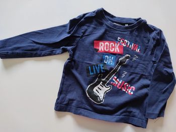 Tee shirt manches longues taille 3 ans