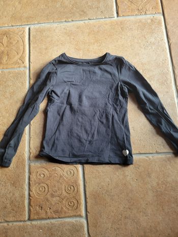 Tee shirt