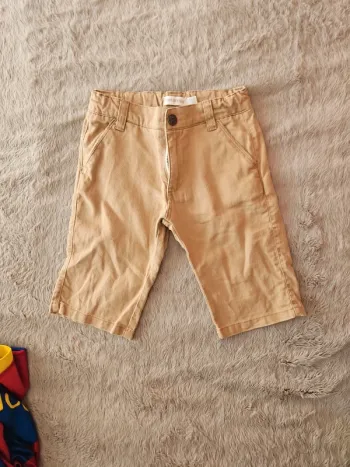 Short chino