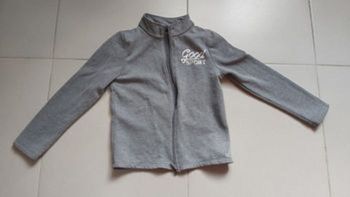 Gilet zippé 8 ans