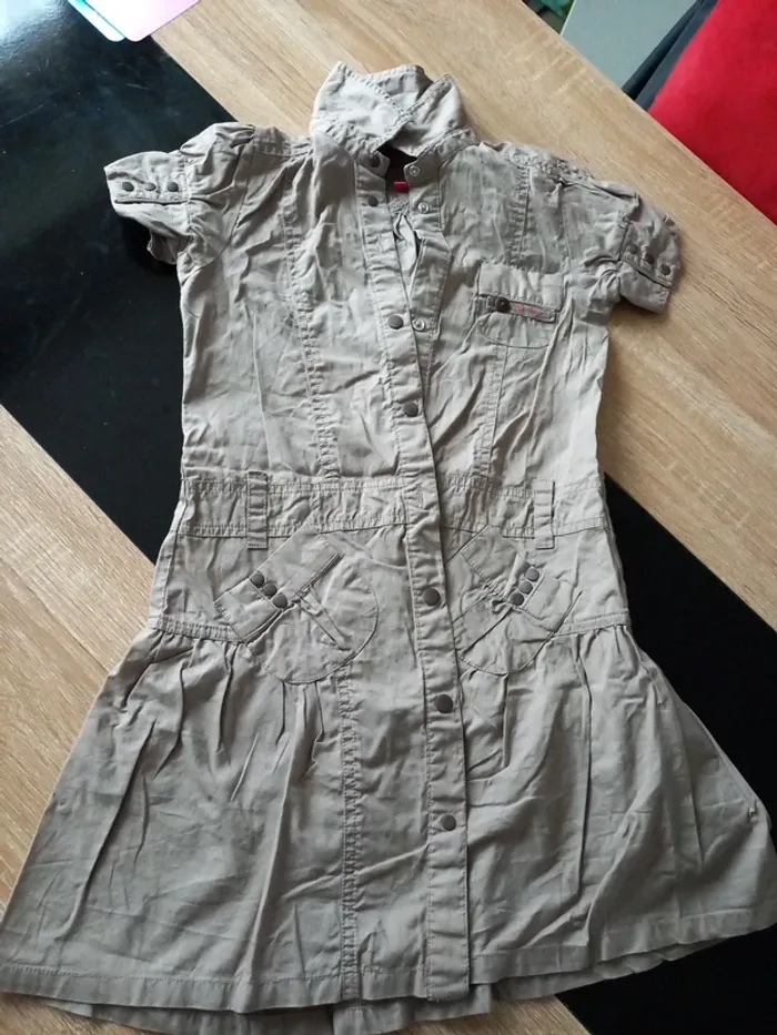 Robe kaki 8 ans - photo numéro 4