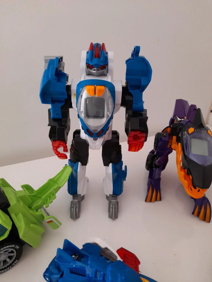 Dino Vtech - photo numéro 4