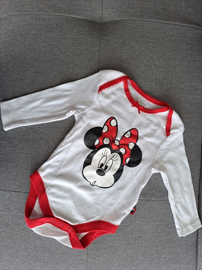Lot Pyjama + Body ML Minnie 6-9m Neuf - photo numéro 7