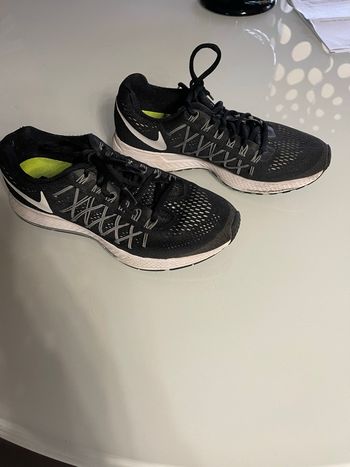 baskets nike quasi neuve pointure 40