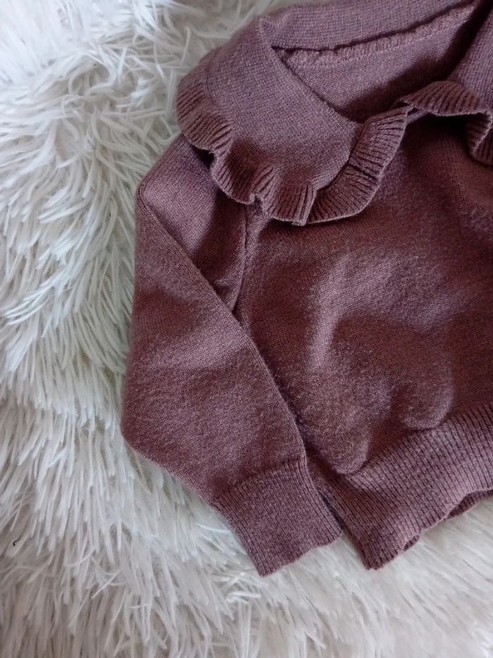 Pull à col claudine 3mois 🩷🌸 - photo numéro 3