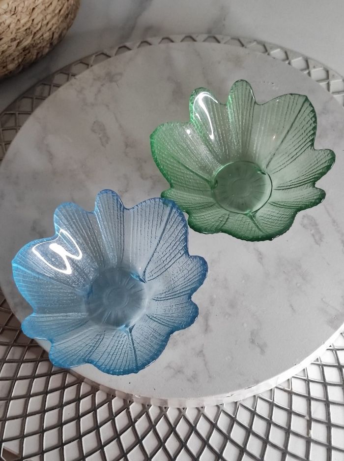 Coupelles en verre forme  de fleur - photo numéro 3
