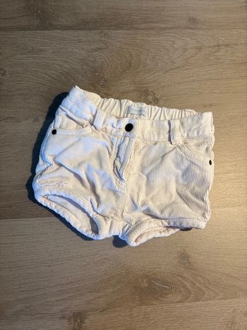 Short en velours / 6 mois.
