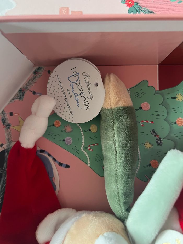 Doudou Farceur & sa maisonnette - Cannelle Lutin Farceur 27 cm Neuf étiquetée dans sa boîte d’origine Doudou et compagnie               #bebefille6mois_candysand    #bebegarcon #naissance #naissancegarcon #nourrisson #maternité #sacfemme #grossesse #e - photo numéro 3