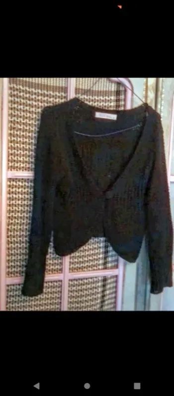 Gilet noir manches longue  cache cache