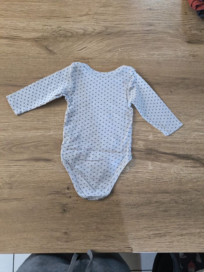 Body bébé - photo numéro 2