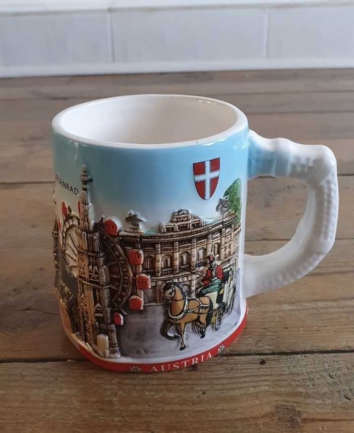 Mug blanc souvenir Vienna - photo numéro 2