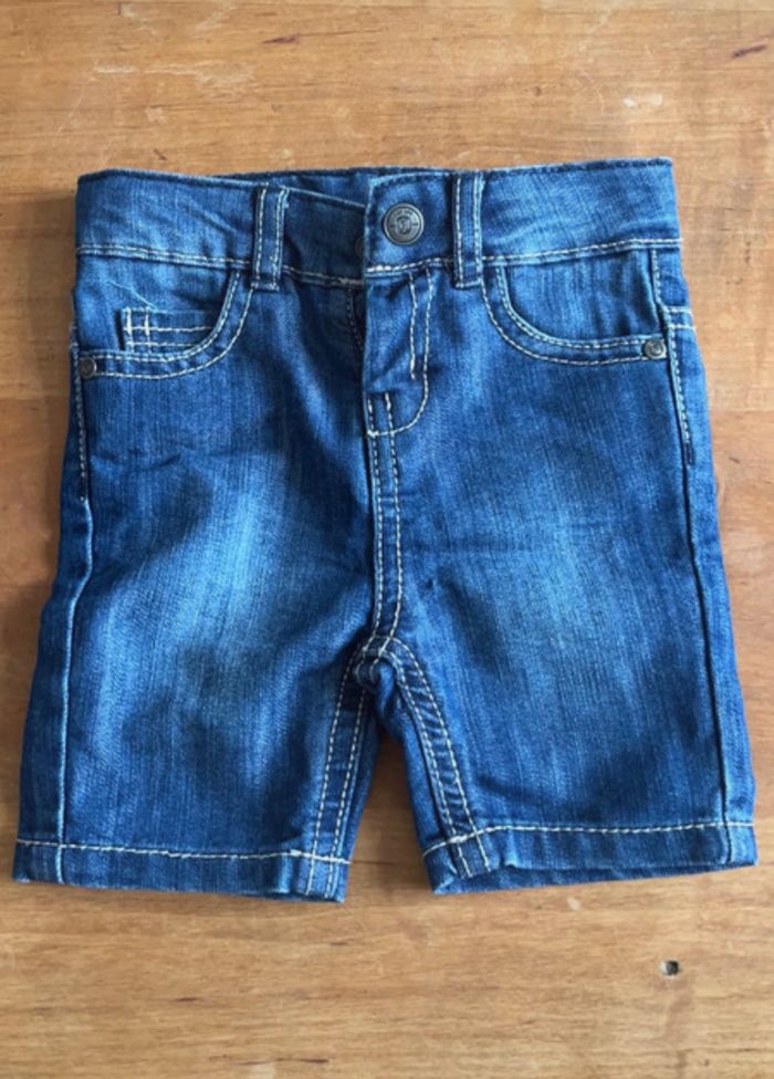 2 shorts garçon 3 mois - photo numéro 4