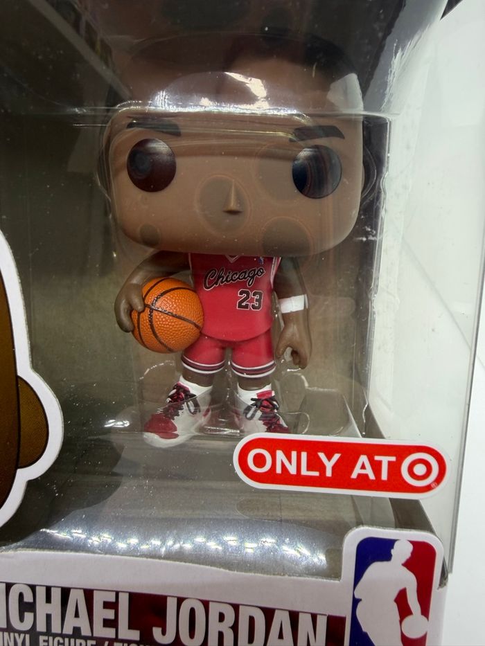 Funko Pop Michael Jordan 56 Target Exclusive 🇺🇸 - photo numéro 2