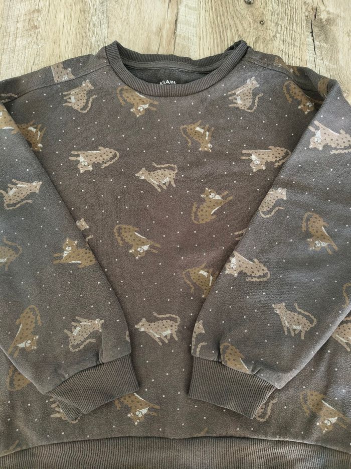 Sweat motif petits léopard