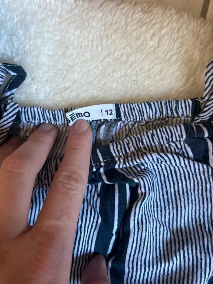 Jolie combi ~ Gémo ~ 12 ans - photo numéro 3