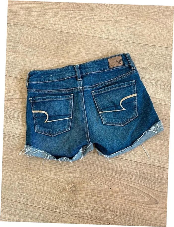 Short court bleu en jean American Eagle taille 0 TBE - photo numéro 12