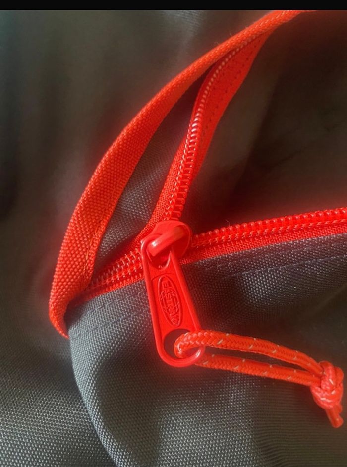 Sac à dos Eastpak - photo numéro 4