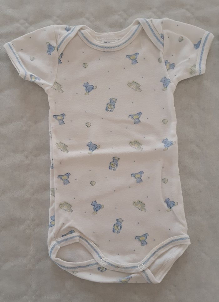 Lot de 7 bodies manches courtes taille 3 mois - photo numéro 6