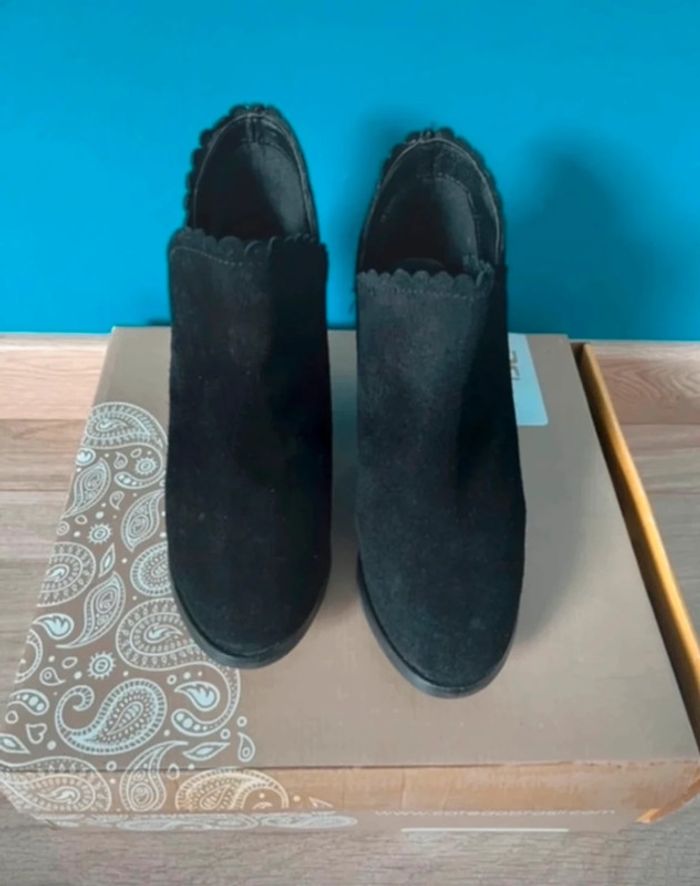 Bottines en daim - photo numéro 2