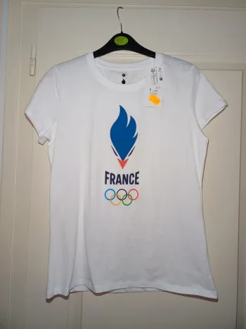 T-shirt Paris 2024