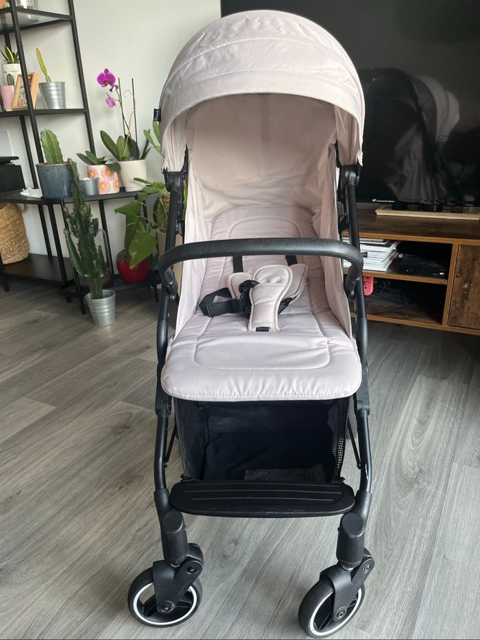 Poussette compacte Travel N Care - photo numéro 4
