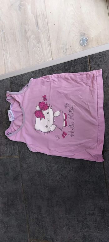 Chemisette rose Hello Kitty 3/4 ans, mise