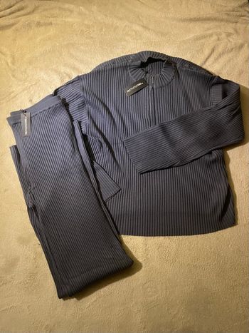 Ensemble prettylittlething